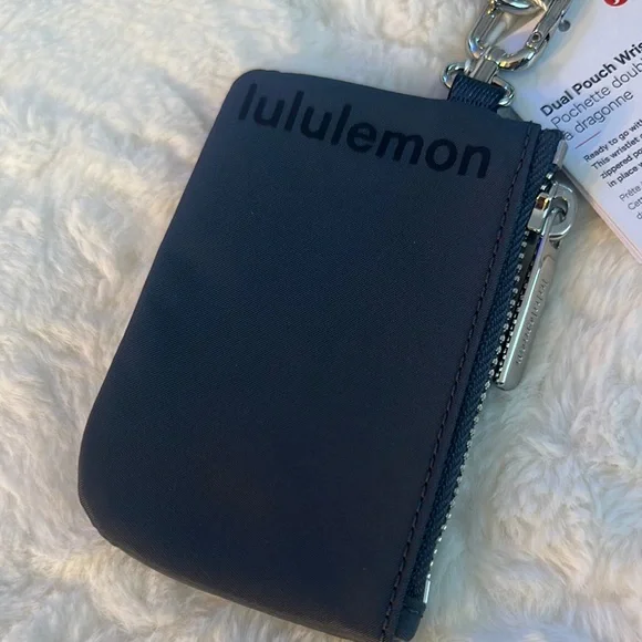 Lululemon Dual Pouch Wristlet in Oil Blue, OS - Picture 3 of 12